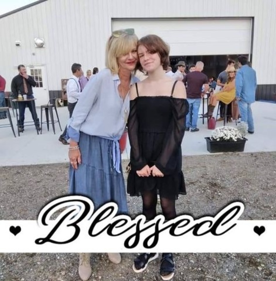 Meet your Posher, Kimberlee - Picture 1 of 1